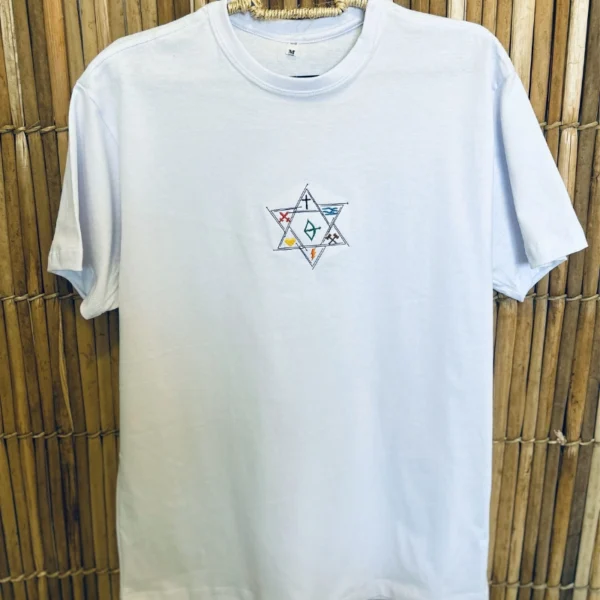 Camiseta 7 linhas